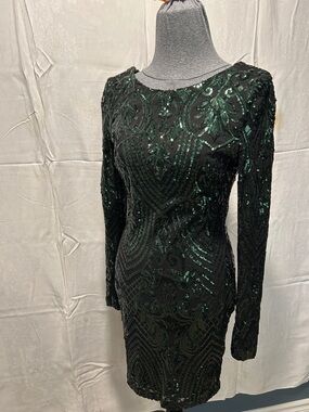 Windsor Emerald Green Sequin Long-Sleeve Bodycon Dress